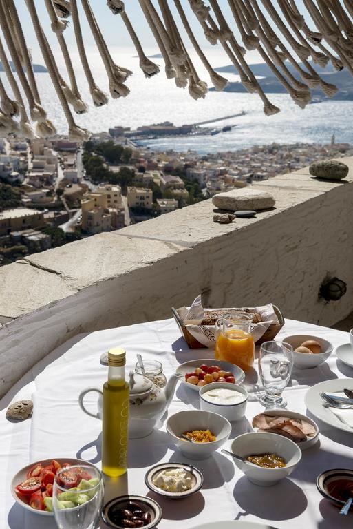 Wind Tales Hotel Ermoupoli Luaran gambar